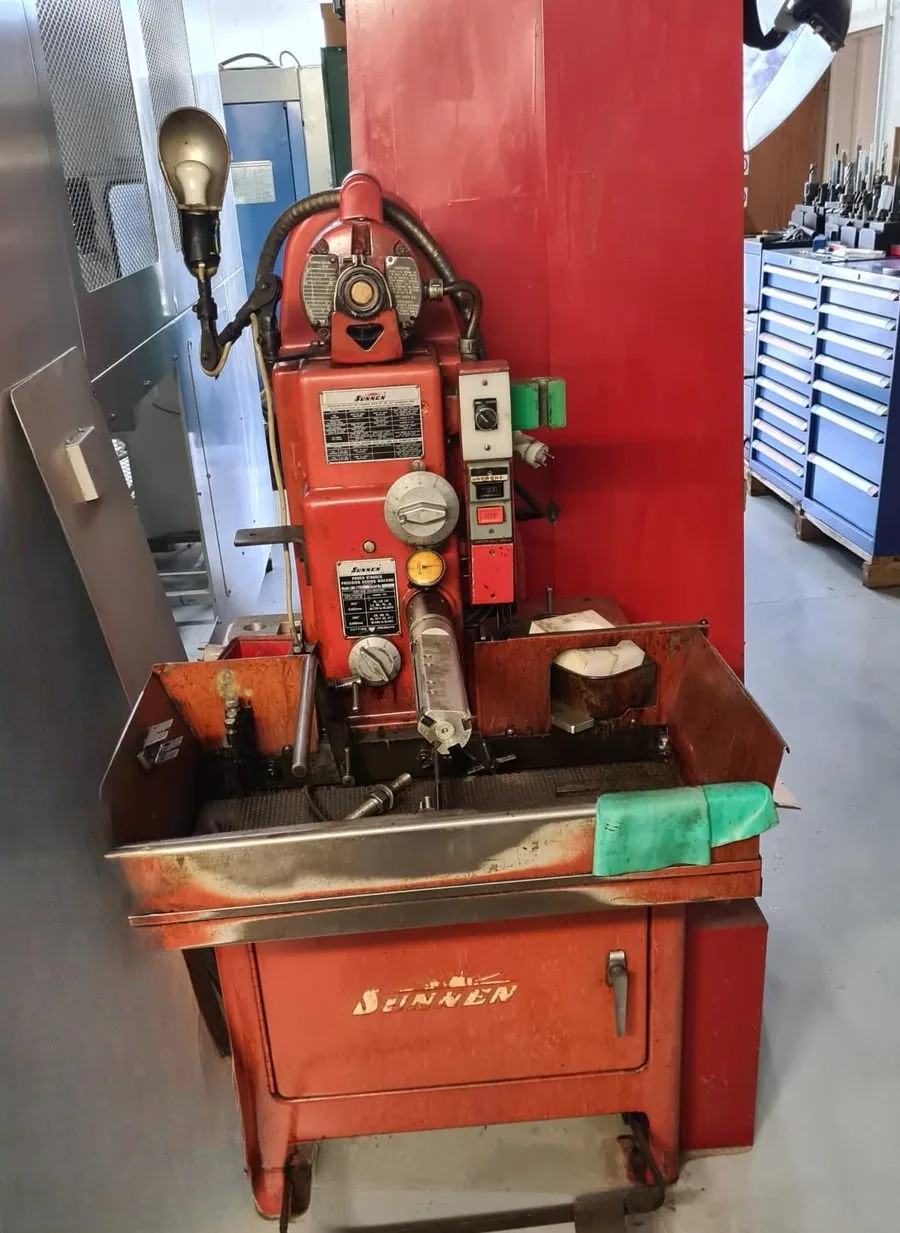 Rodeuse SUNNEN pour finition d'alésages — atelier Alésage XC, Le Châtelet-en-Brie (77)