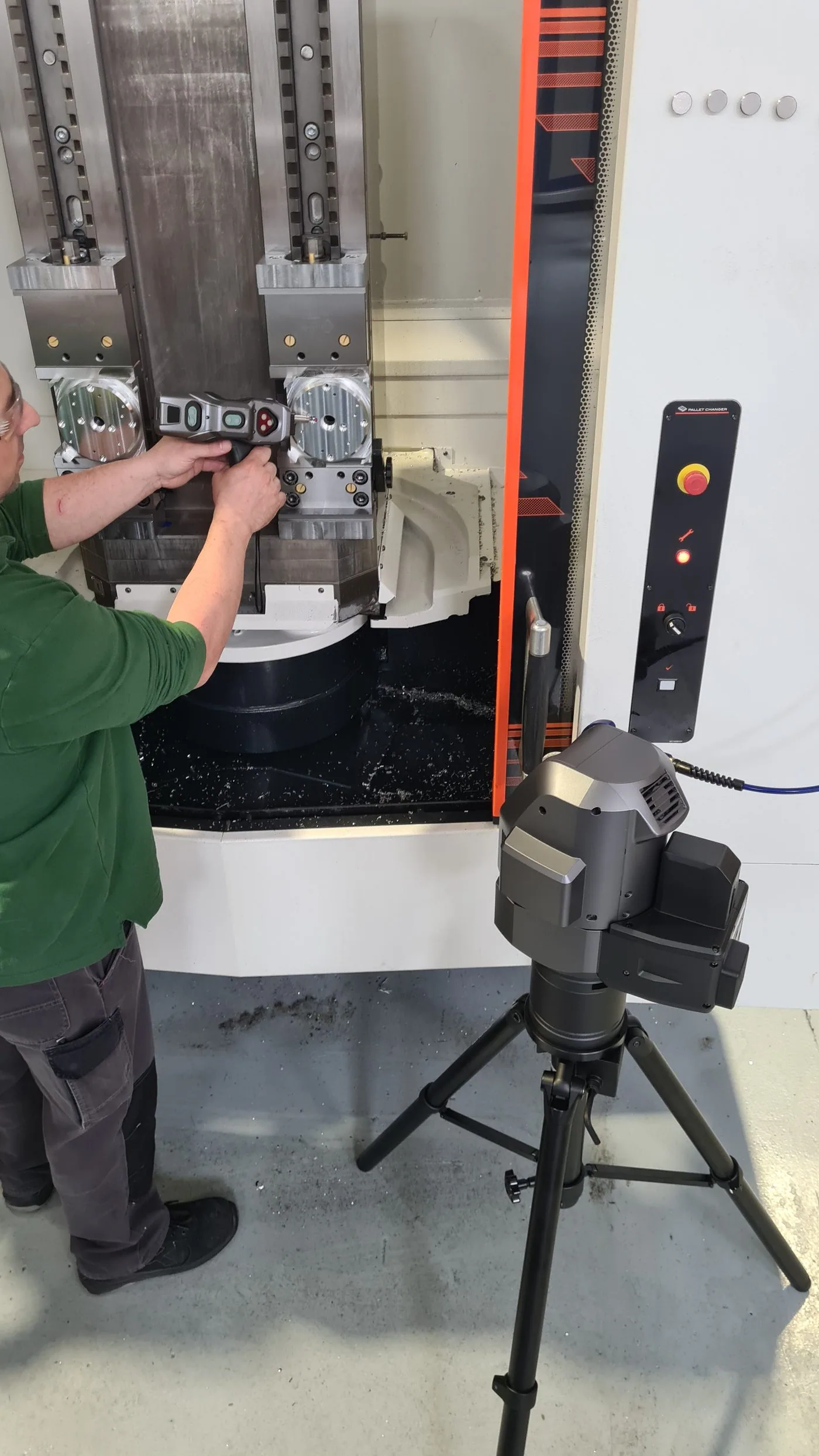 Contrôle dimensionnel en cours de production — atelier Alésage XC, Le Châtelet-en-Brie (77)