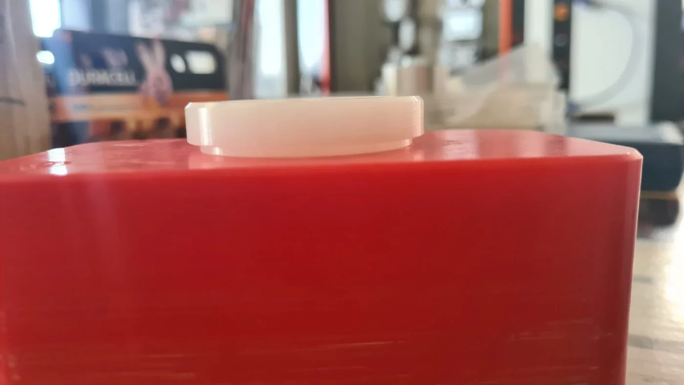 Insert démontable d'outillage de remplissage cosmétique usiné — atelier Alésage XC, Le Châtelet-en-Brie (77)